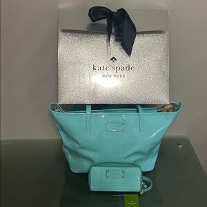 Kate Spade New York Tote/Wallet & Silver Gift Box EUC